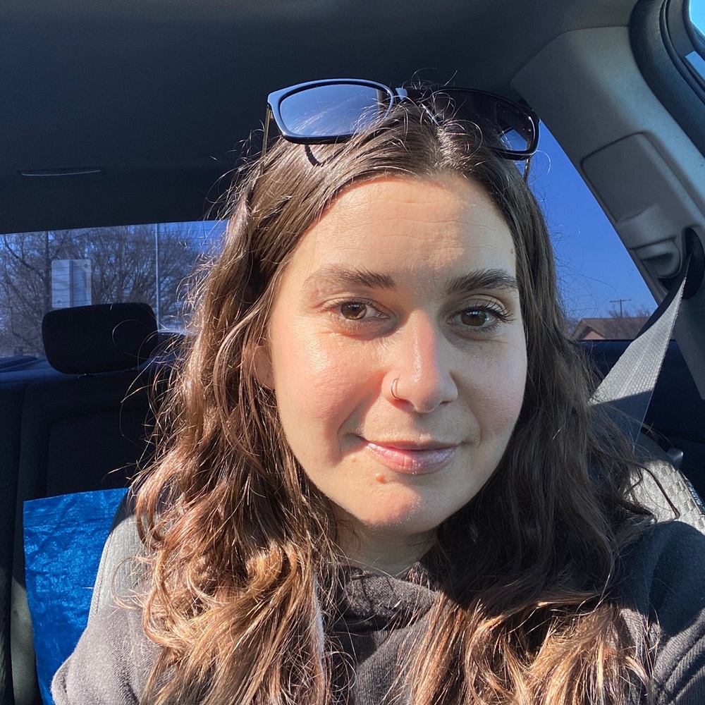 Meet your Posher, Julie